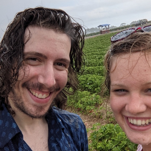 Meet your Posher, Taylor - Picture 1 of 1